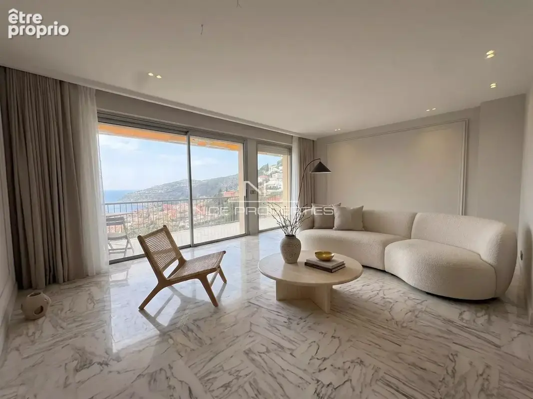 Rare – appartement 2 chambres avec vue mer panoramique & jardin privatif - photo 3
