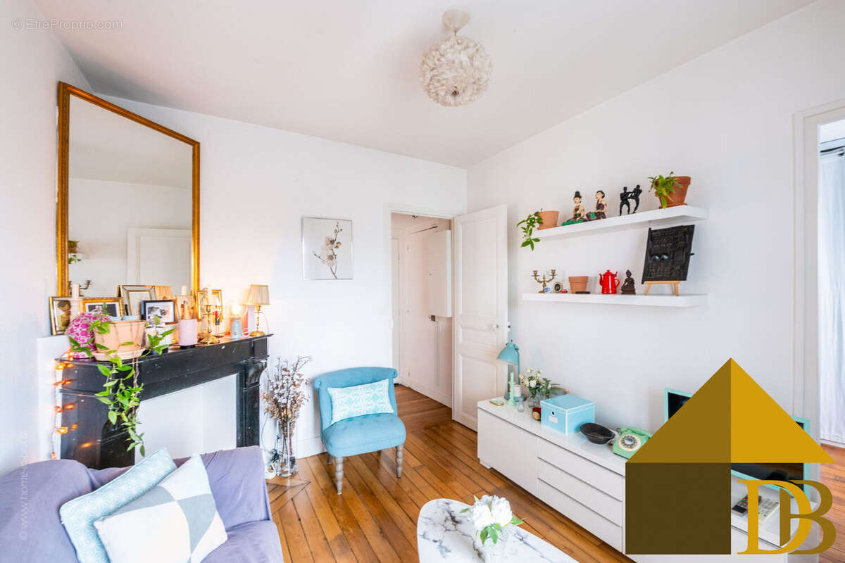 Appartement à PARIS-11E