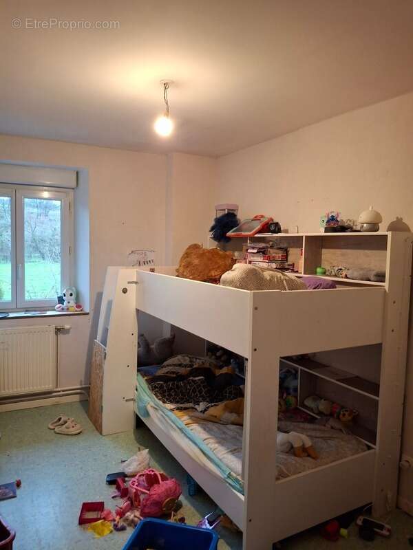 Appartement à MONTIERS-SUR-SAULX