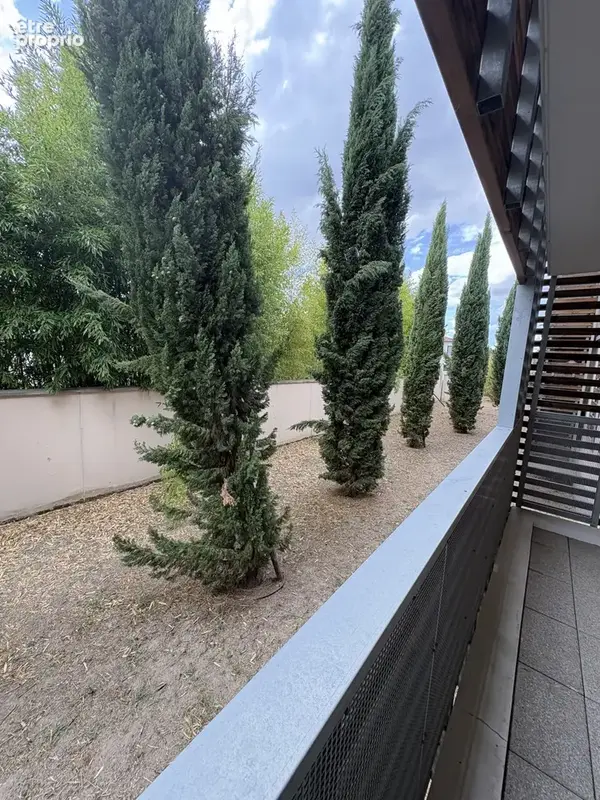 Launaguet- Résidence calme, récente- Beau T2 avec terrasse & 3 parkings - photo 3