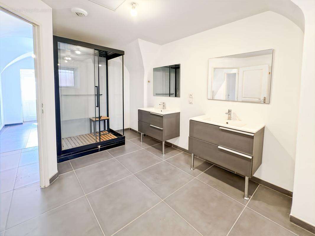 Appartement À Vendre - photo 8