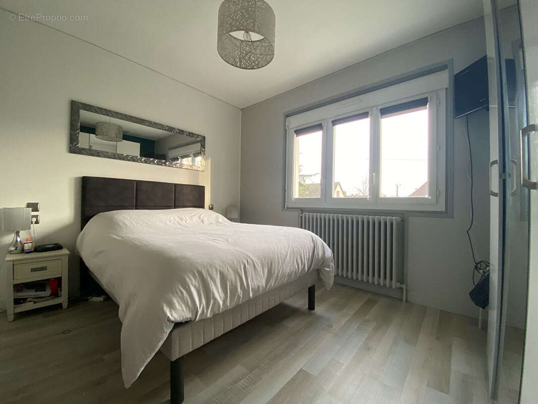 Maison à LE NEUBOURG