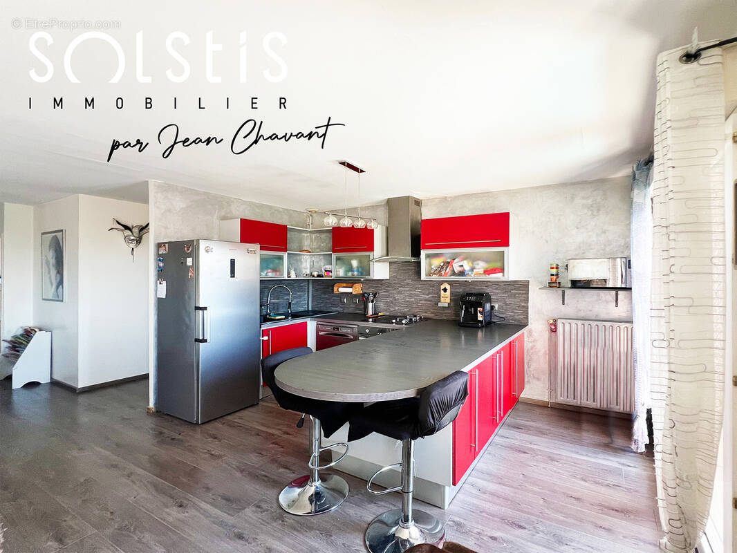 Appartement à SORBIERS