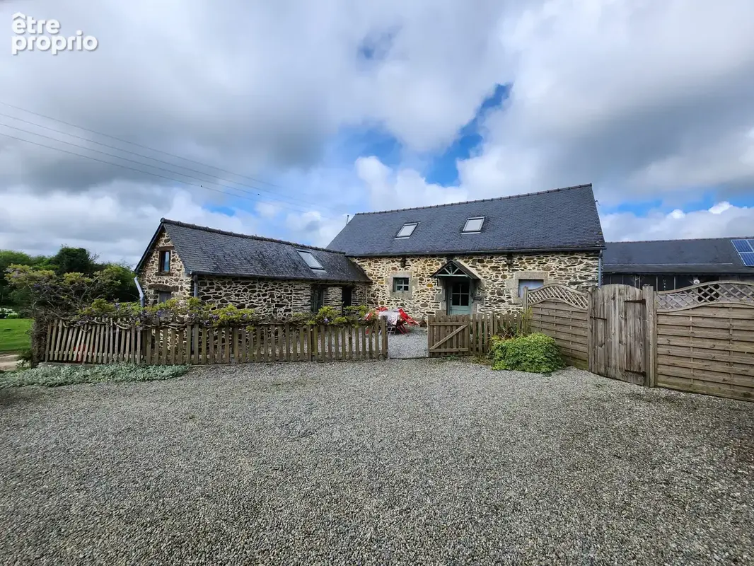 Magnifique propriete avec deux gites, piscine et dependances - photo 25