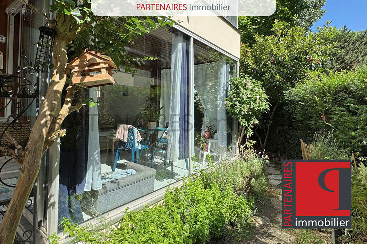 Appartement à LE CHESNAY