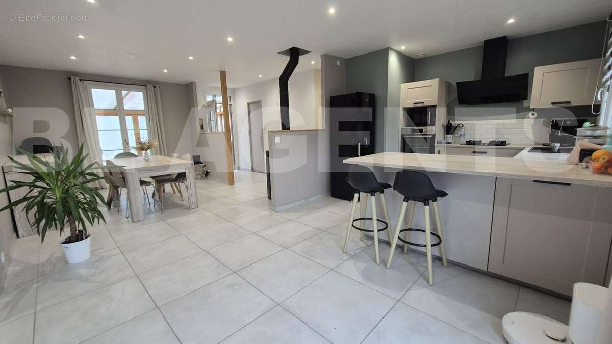 PHOTO 6 - Maison à MARIGNE-LAILLE