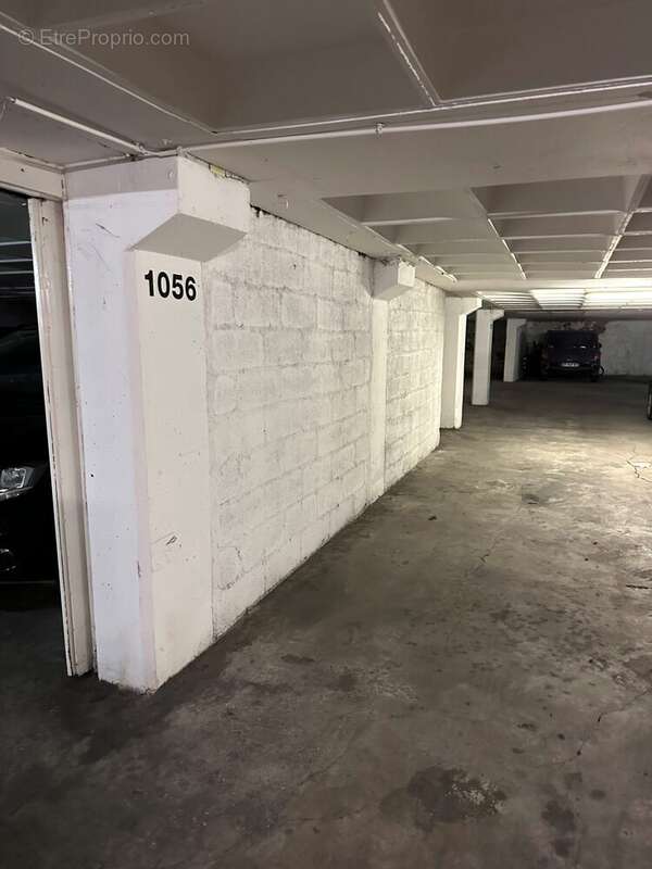 Appartement à PARIS-20E