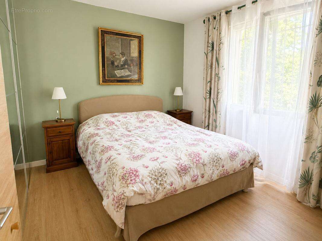Maison à VILLEVIEILLE