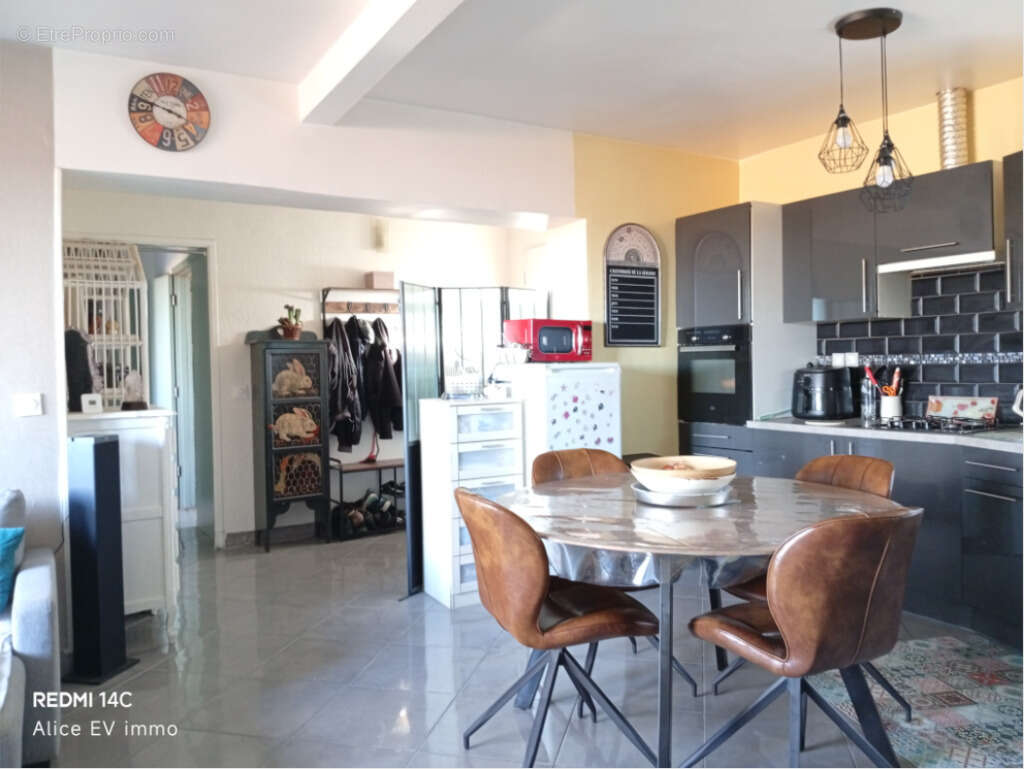 A vendre - maison - garage - aiguefonde 81200 - photo 2