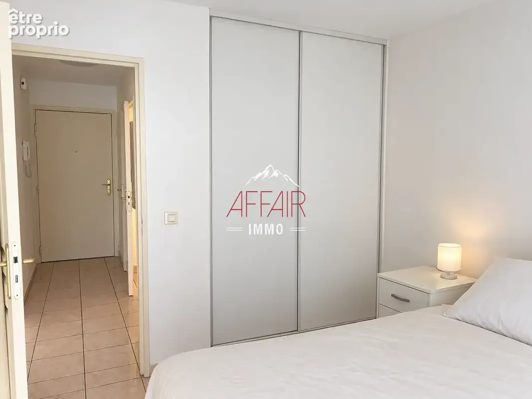 Appartement t3 - 44 m2 avec balcon et parking   douane croix de rozon à pied - 74160 collonges sous saleve - photo 4