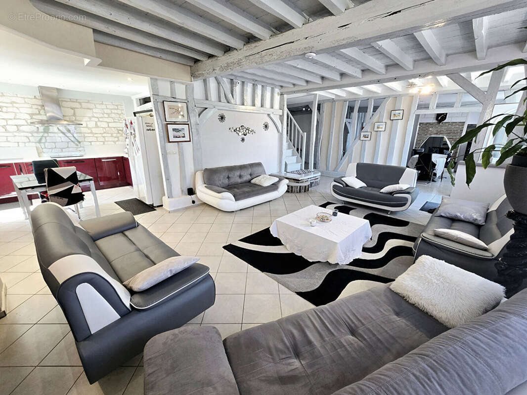Maison à BARBEREY-SAINT-SULPICE