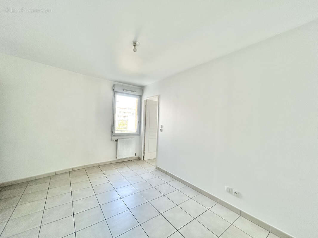 Appartement à LYON-8E