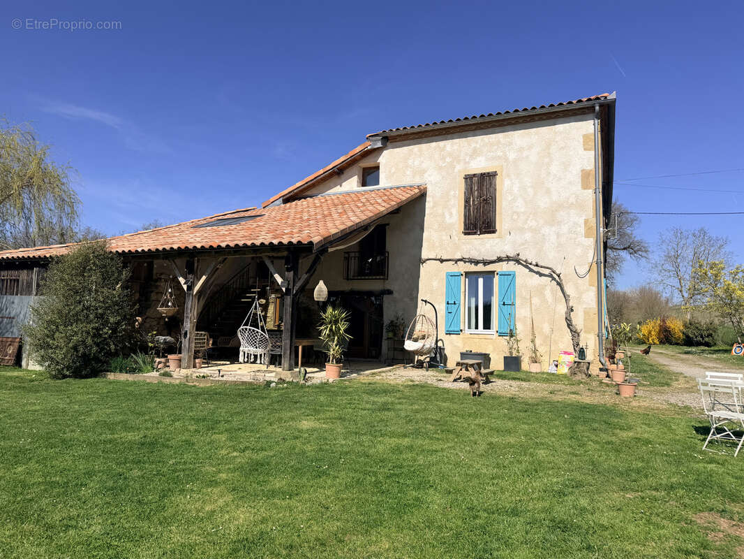 Maison à L'ISLE-EN-DODON