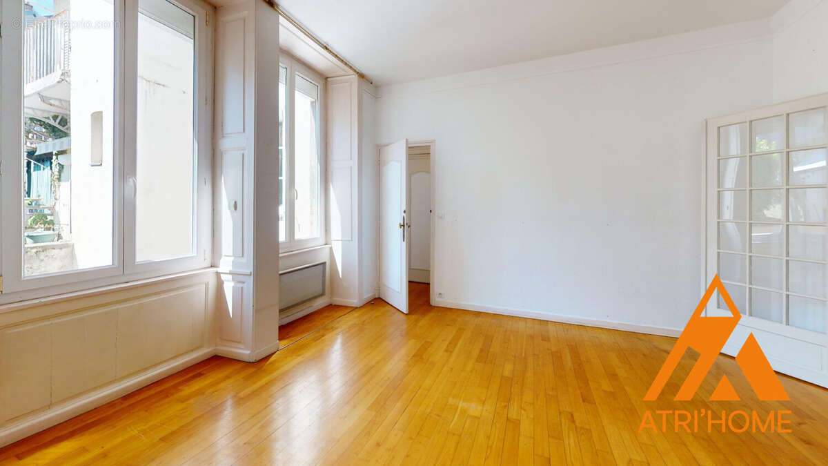 Appartement 88 m² à Aurillac  - photo 5