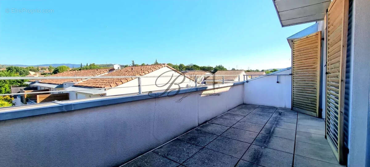 Appartement à PERTUIS