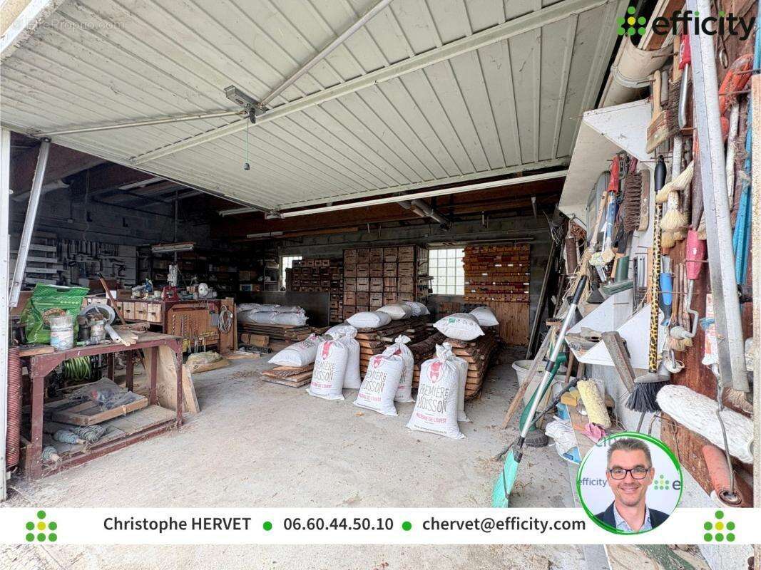 Maison à RUELLE-SUR-TOUVRE