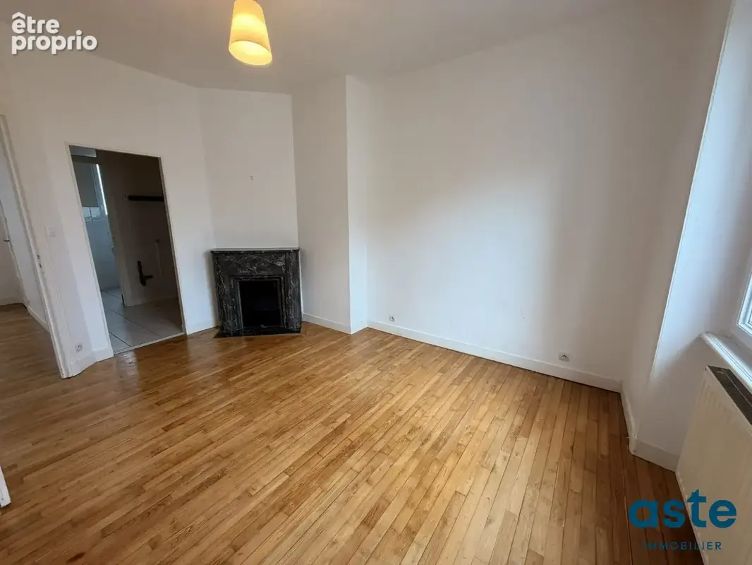 Brest centre-ville, Brest Triangle d'Or, Brest Saint-Louis, appartement T3 Brest, achat appartement 3 pièces Brest, dernier étage, cuisine équipée, investissement locatif Brest, colocation Brest, Hyper centre Brest