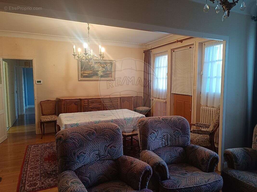 Maison à IMPHY