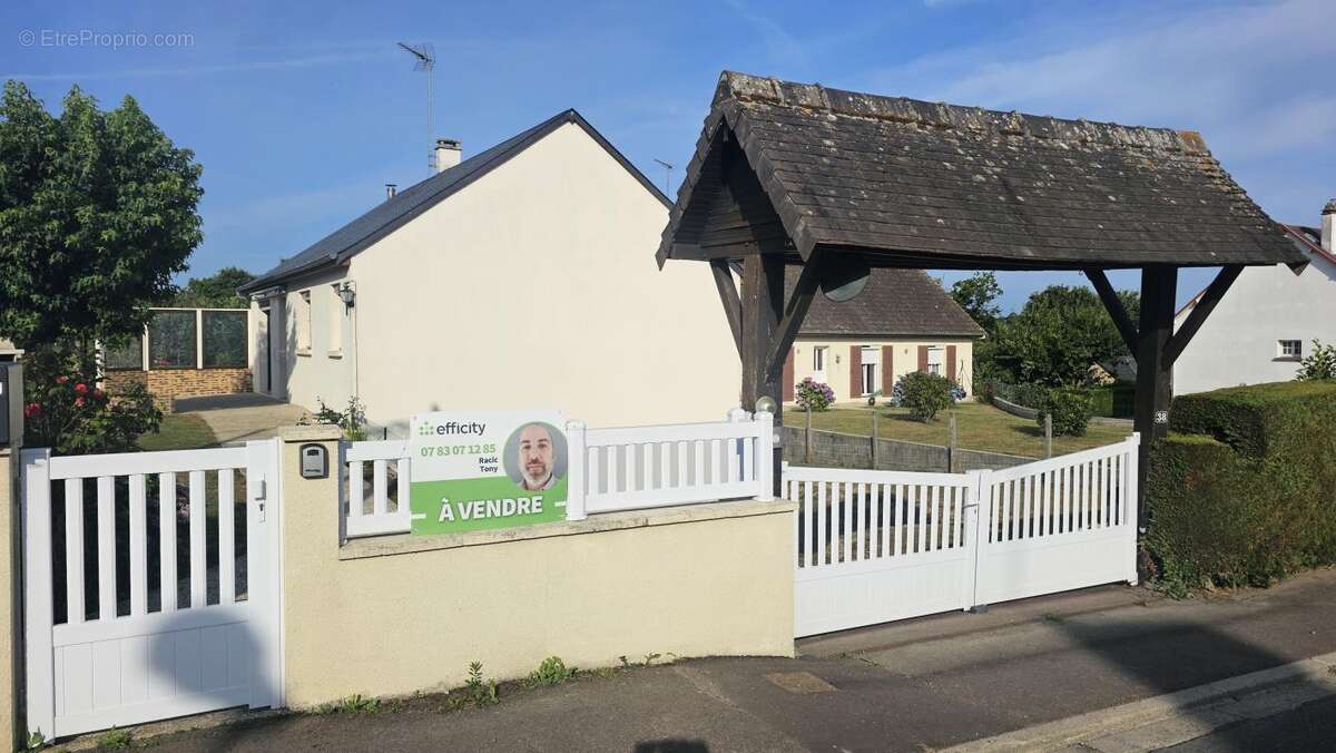Maison 72 m² à Canisy  - photo 13