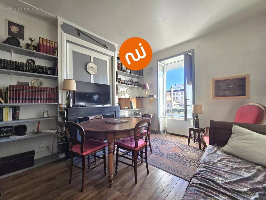 Appartement à TASSIN-LA-DEMI-LUNE