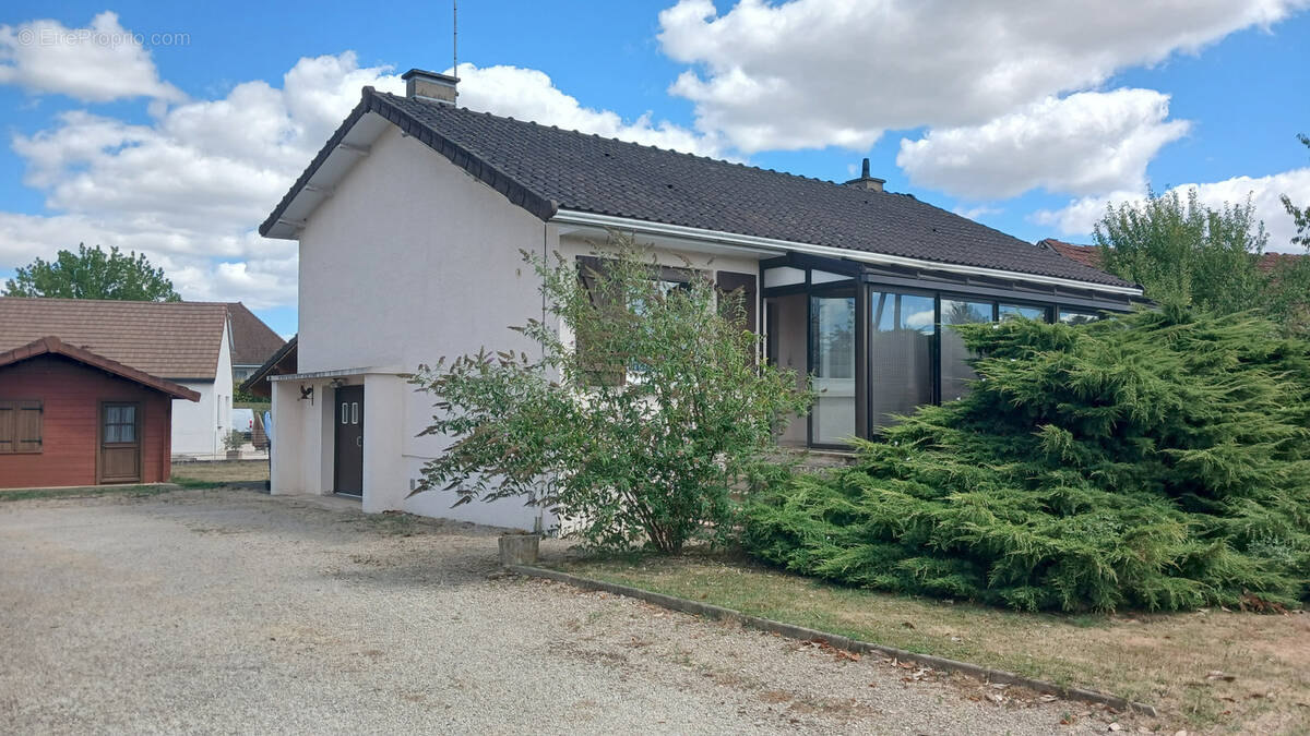 Maison à SAINT-GERMAIN-DU-PLAIN