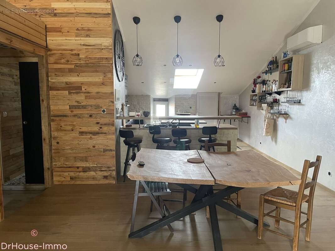 Appartement à SAUXILLANGES