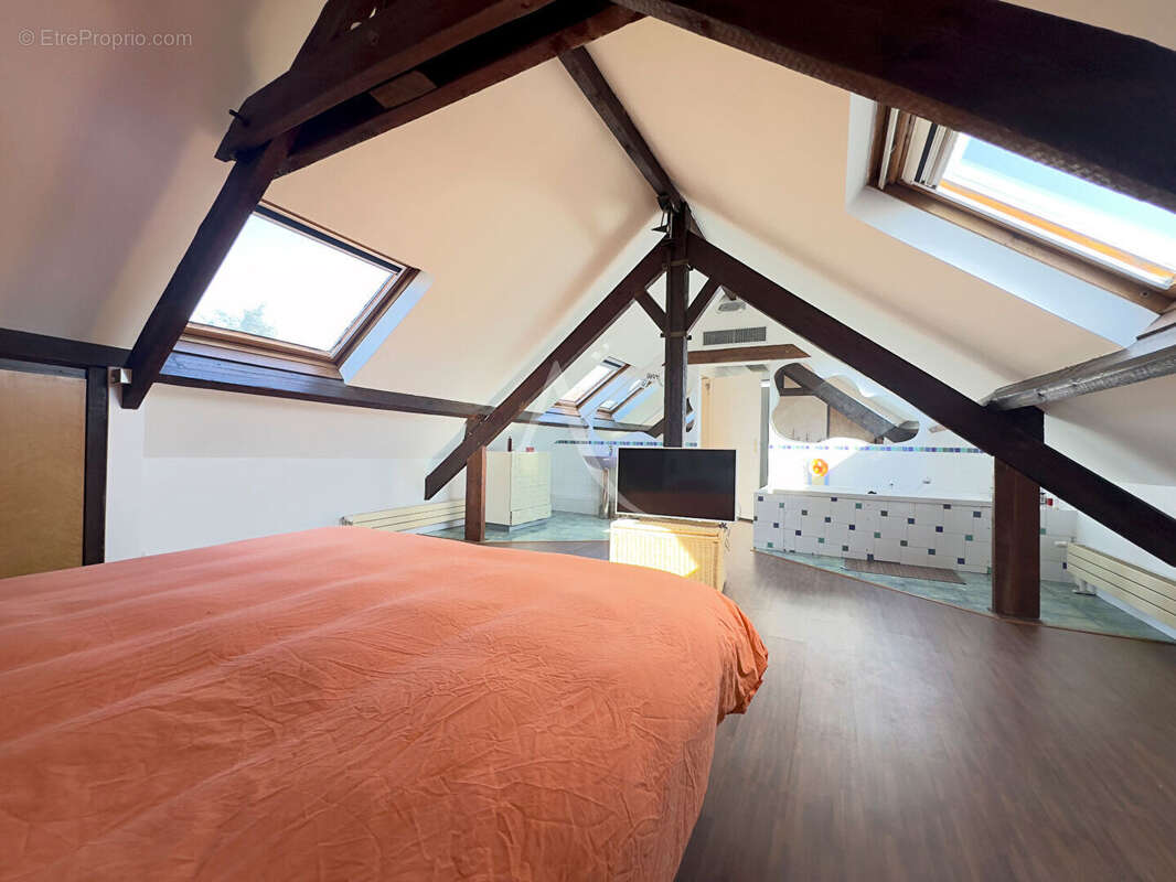 Maison à SAINT-MAUR-DES-FOSSES