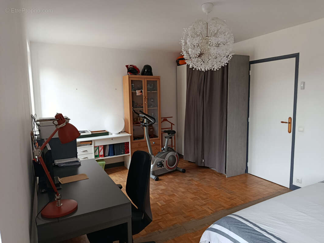 Maison à NERONDES