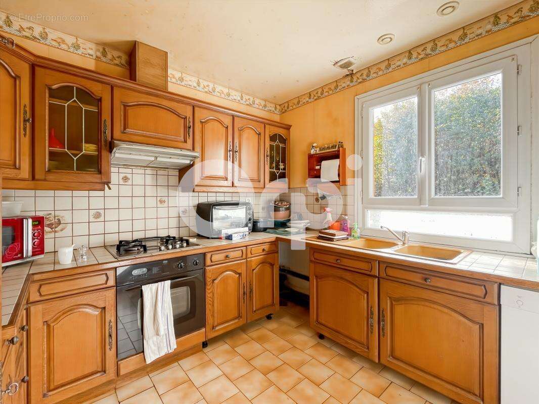 Maison à LE VAL-DAVID