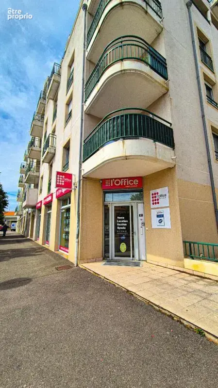 Nieul le Dolent, ensemble immobilier à rénover! - photo 2