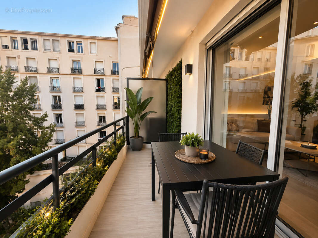 Cannes banane  appartement  29 m2 terrasse parc  forte rentabilité + 10% - photo 2