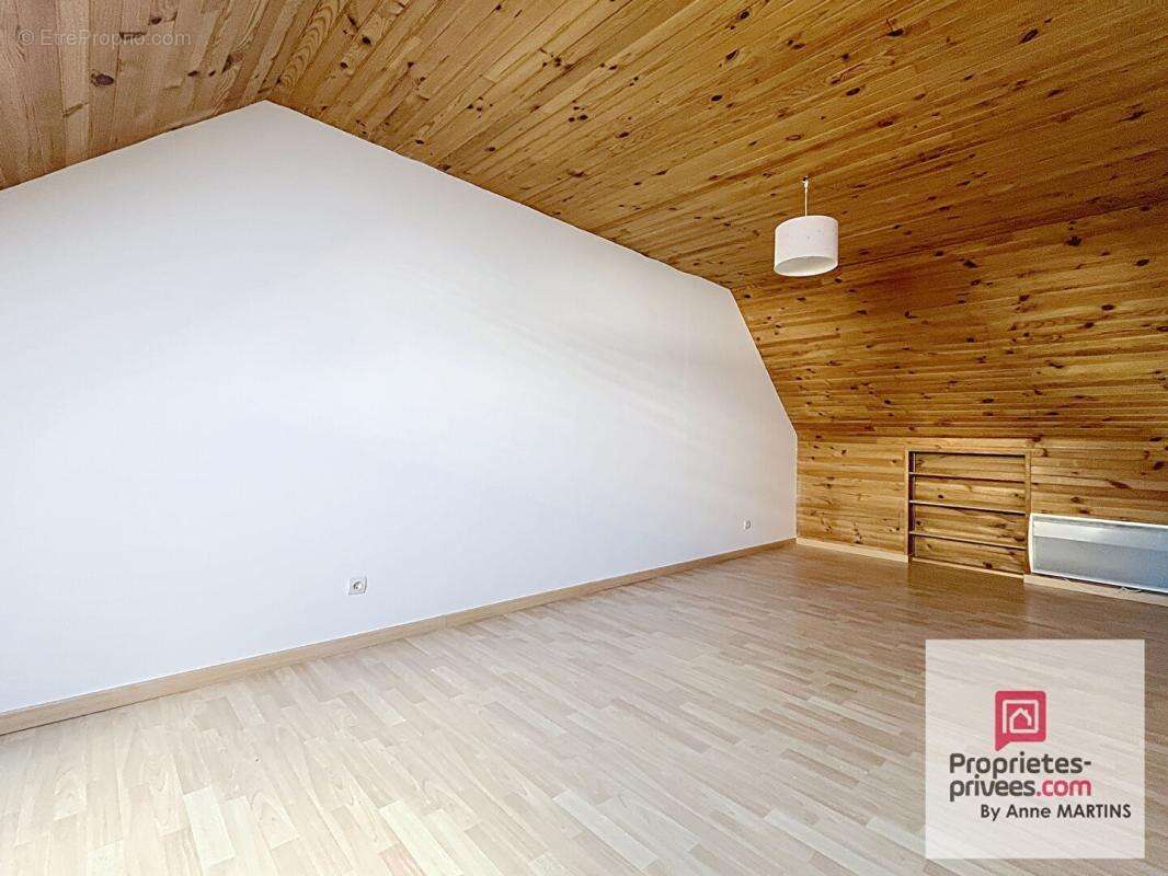 Maison à VIRY-CHATILLON