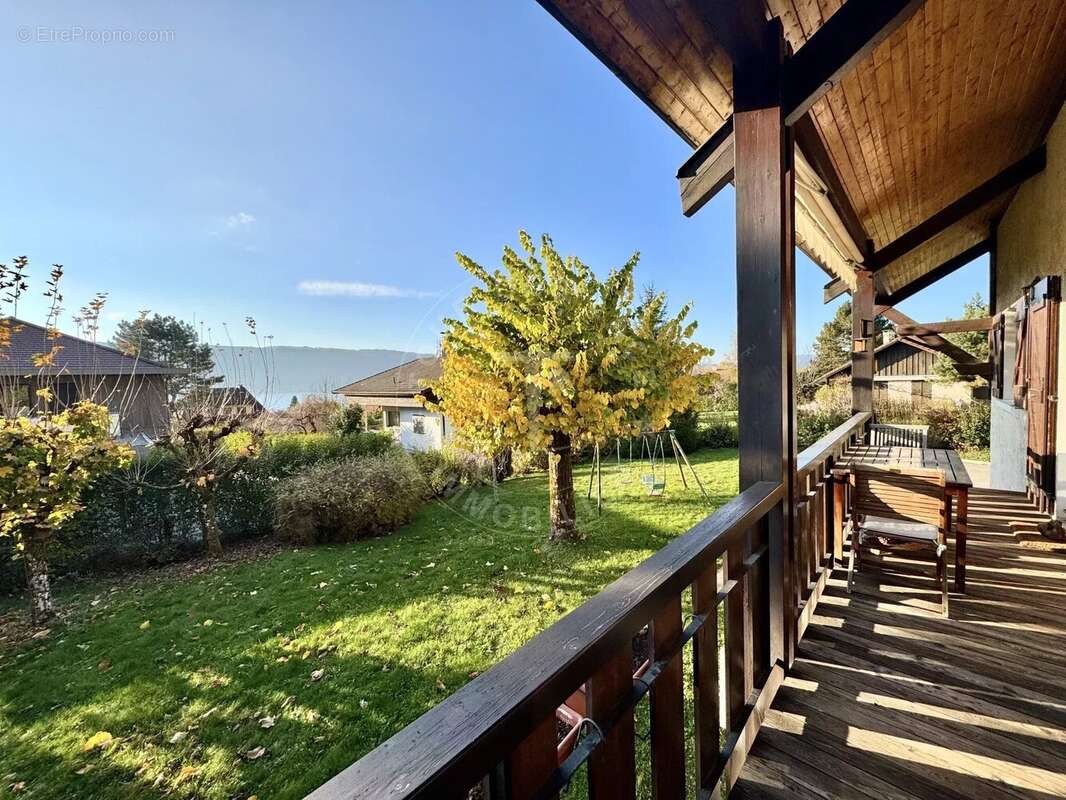 Maison à VEYRIER-DU-LAC