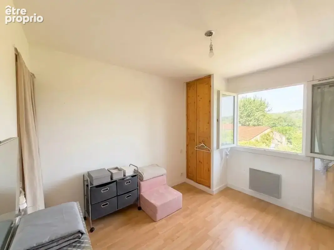 LE VAL - Belle maison provençale au calme, 5 chambres, terrain de 490 m² - photo 18