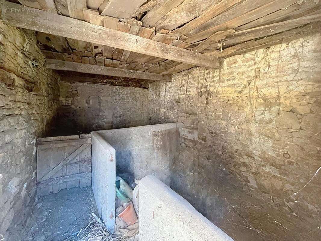 Photo 3 - Maison à LANDEVANT