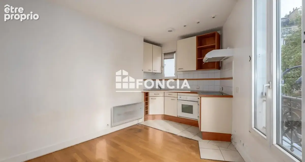 Appartement 2 pièces 28 m² · à Paris-15e · 28 m² · 270 000 €