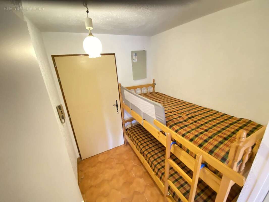Appartement à LA LONDE-LES-MAURES