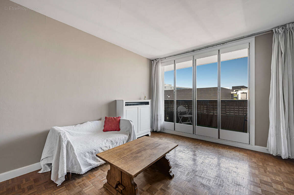 Montrouge - Appartement 5P - terrasse - cave - parking - photo 18