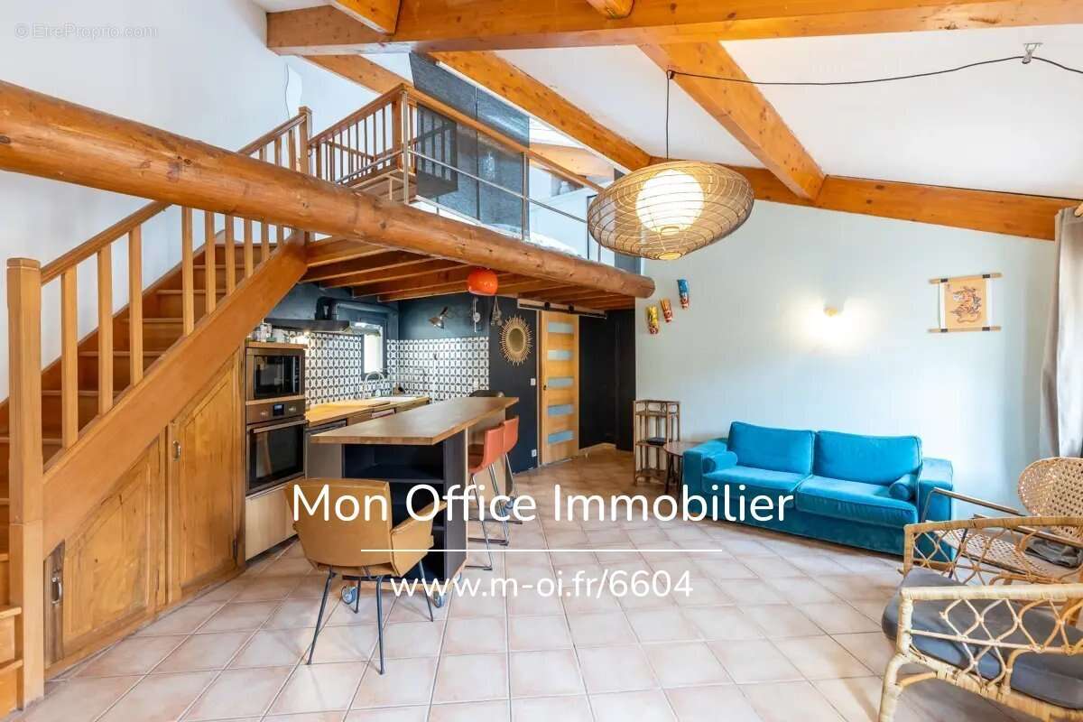 Appartement à MARSEILLE-2E
