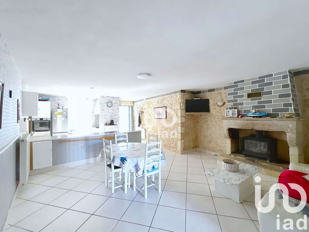 Photo 6 - Maison à SAINT-CHRISTOLY-MEDOC