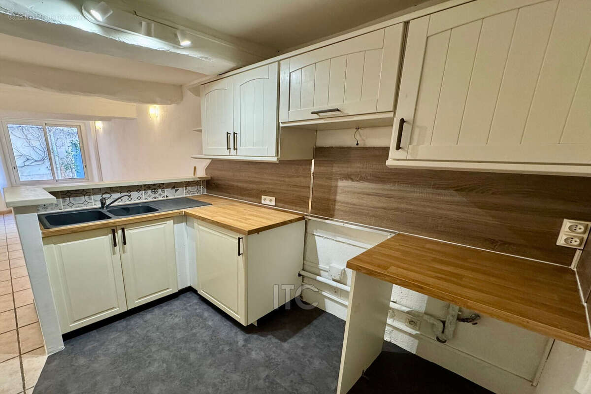 Appartement à TRETS