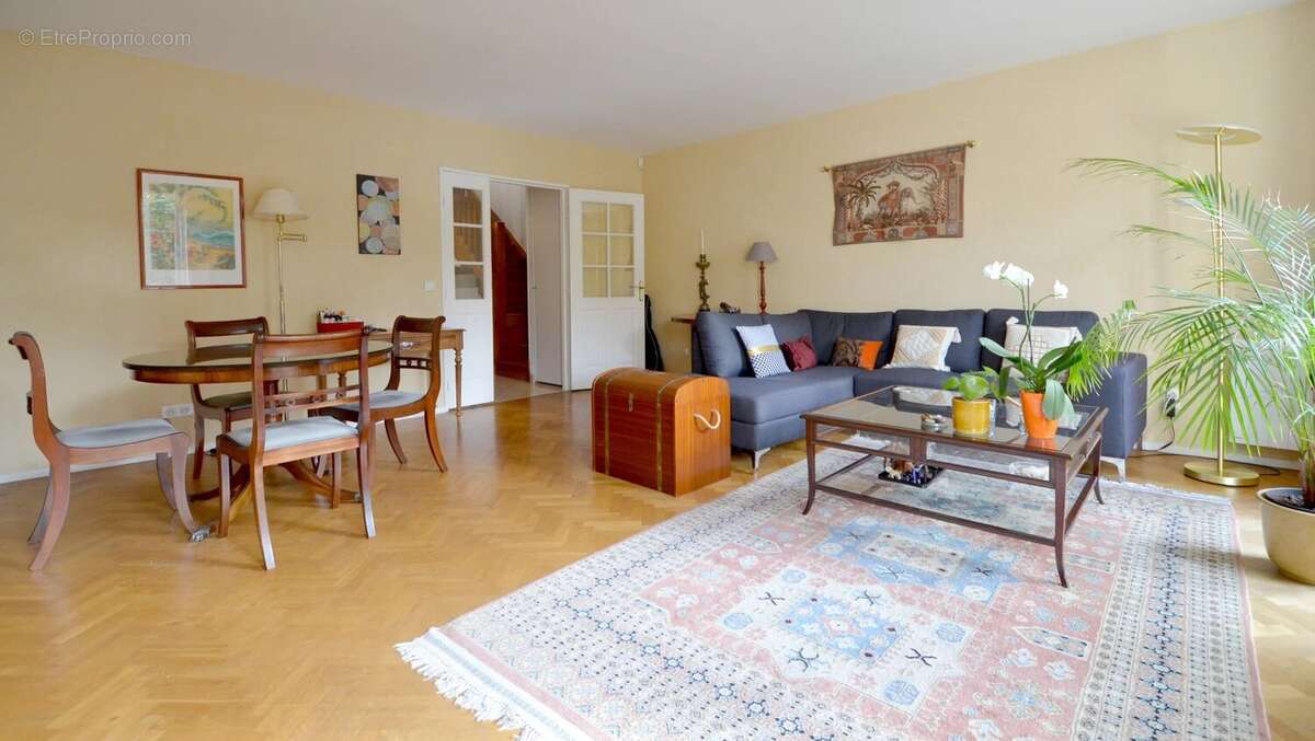 Maison à CROISSY-SUR-SEINE