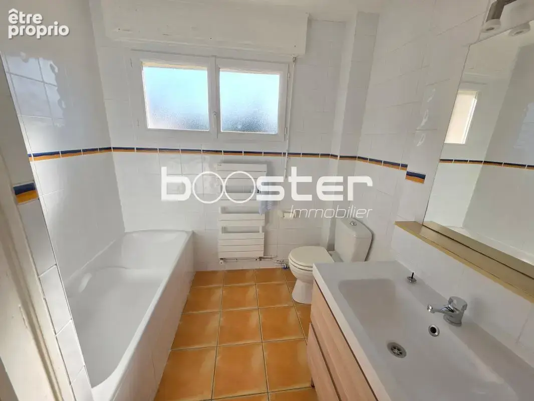 Roseraie – Maison 4/5 pièces d’environ 110 m² avec jardin, terrasse, garage et parkings - photo 8