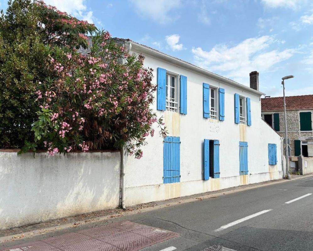 Maison familiale de caractère proche plage et forêt - photo 12