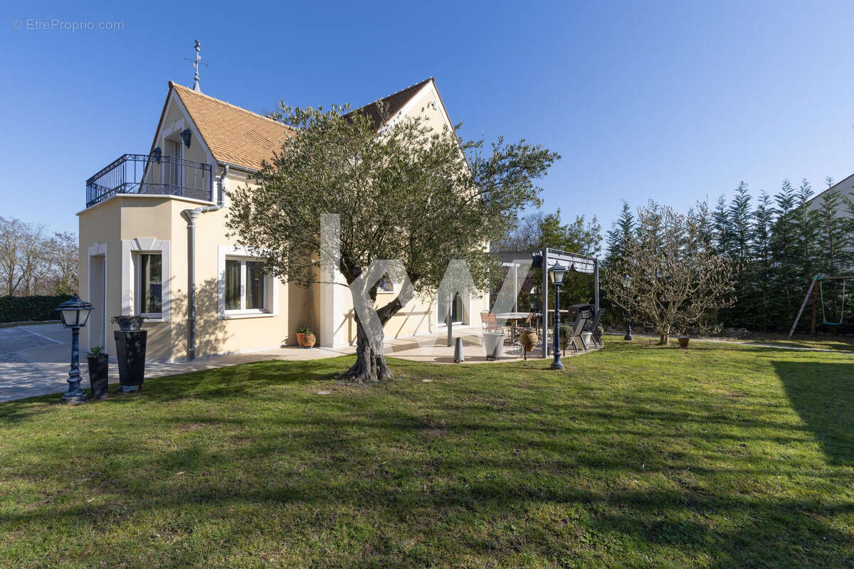 Maison 202 m² à Boisemont  - photo 3