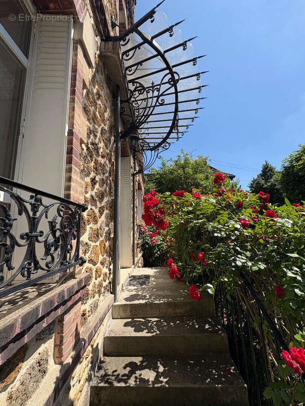 Maison à VILLEMOMBLE