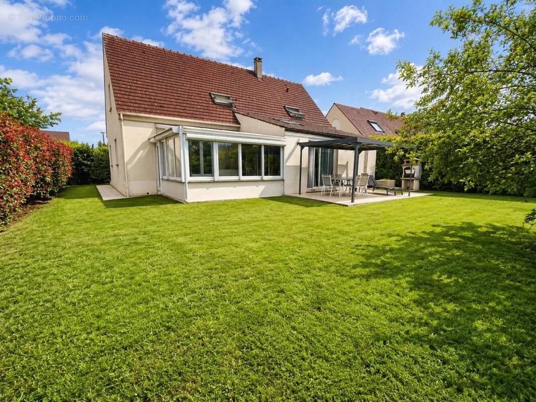 Photo 1 - Maison à MAGNY-LE-HONGRE