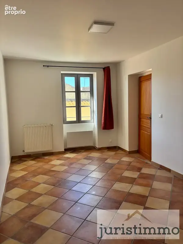Appartement T2 dans immeuble de caractère à Pont-St-Esprit - photo 5