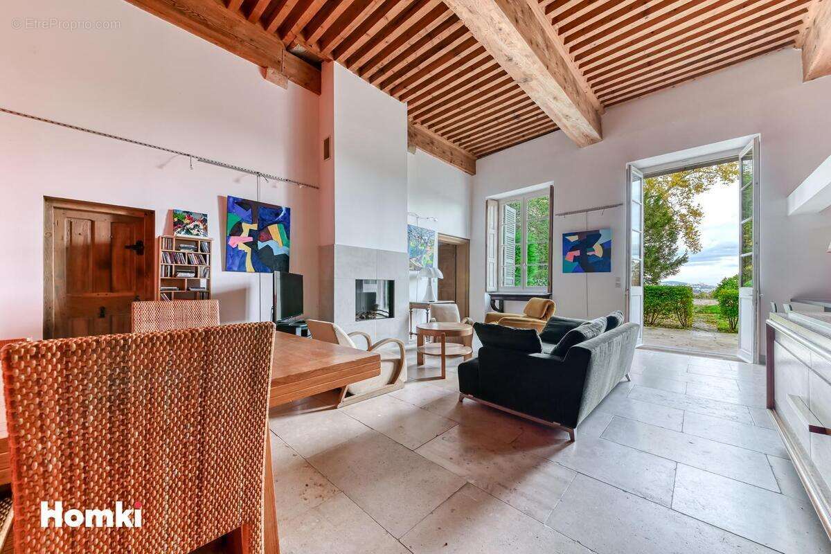 Appartement à IRIGNY