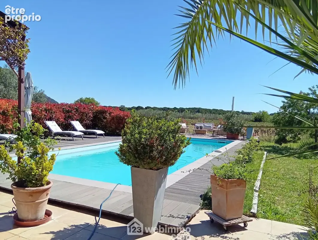 Maison à LE CANNET-DES-MAURES